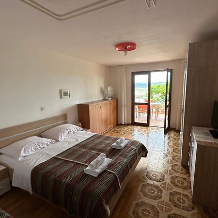 Rooms And Apartments Roza 波尔托罗 外观 照片