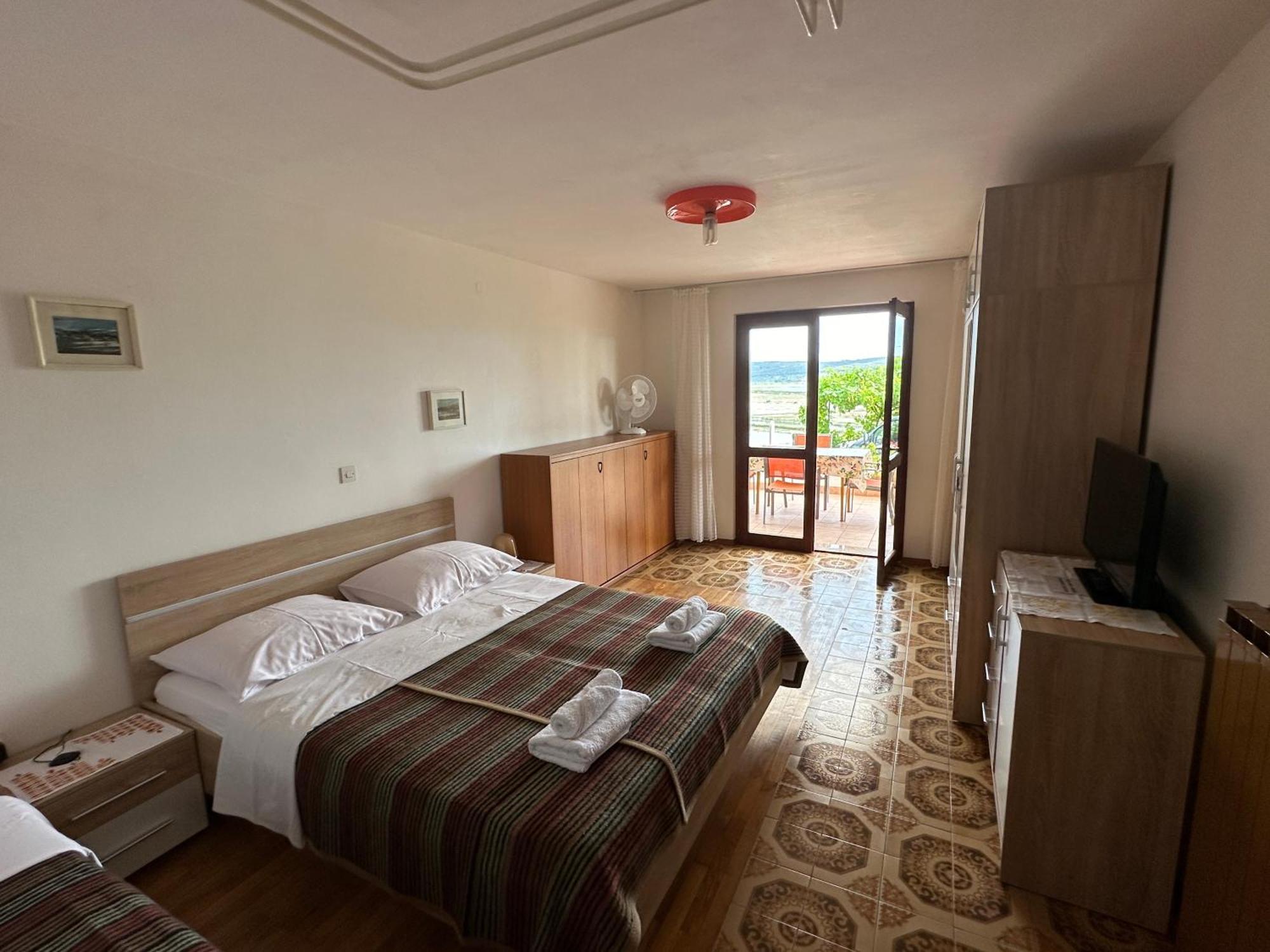 Rooms And Apartments Roza 波尔托罗 外观 照片