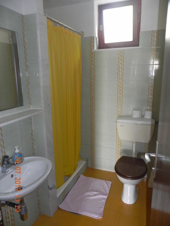 Rooms And Apartments Roza 波尔托罗 外观 照片